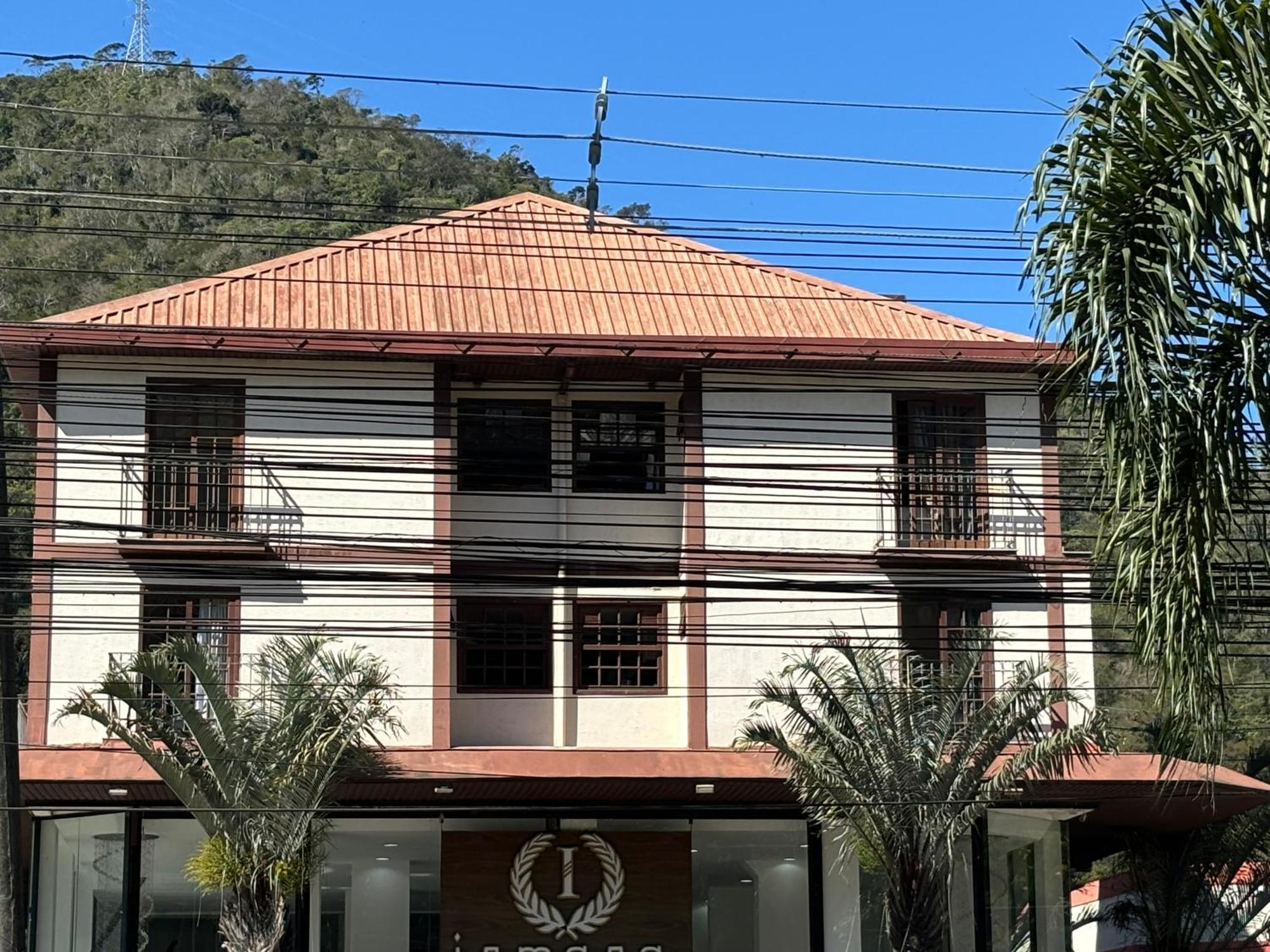 Em Itaipava Petrópolis